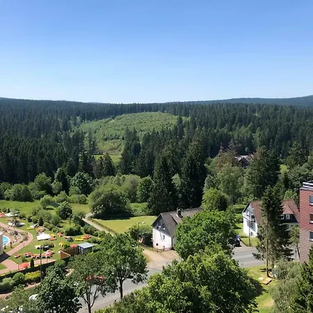 Berghöhe *